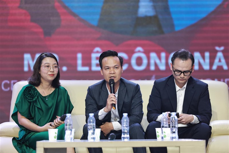 VEF Global hướng nghiệp, tư vấn khởi nghiệp cho sinh viên nhiều trường đại học